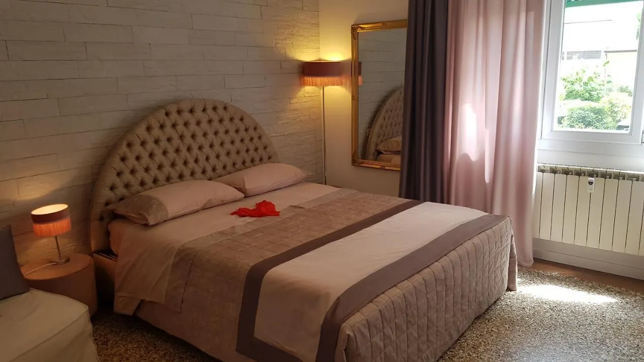 Apartment Your Way In Venice Mestre Italy